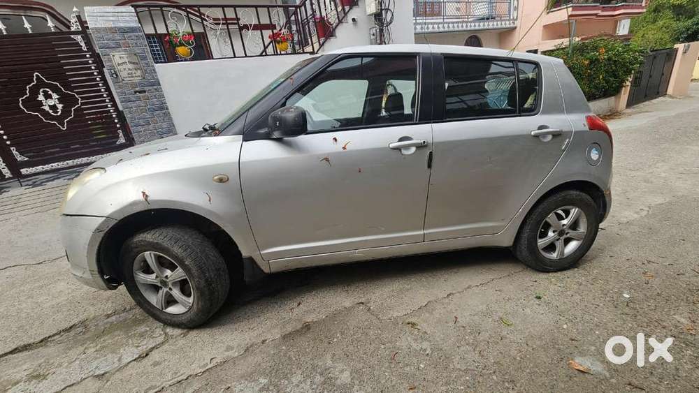 Maruti Suzuki Swift 2007 Petrol 174000 Km Driven