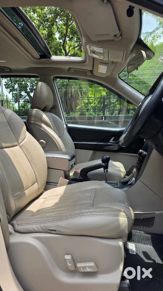 Mahindra Xuv500 At W10 Awd, 2017, Diesel