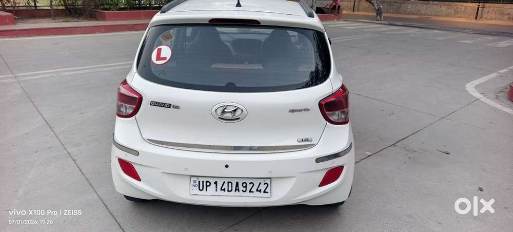 Hyundai Grand I10 2016 Manual Car