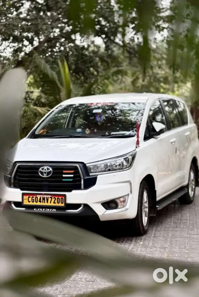 Toyota Innova Crysta 2019