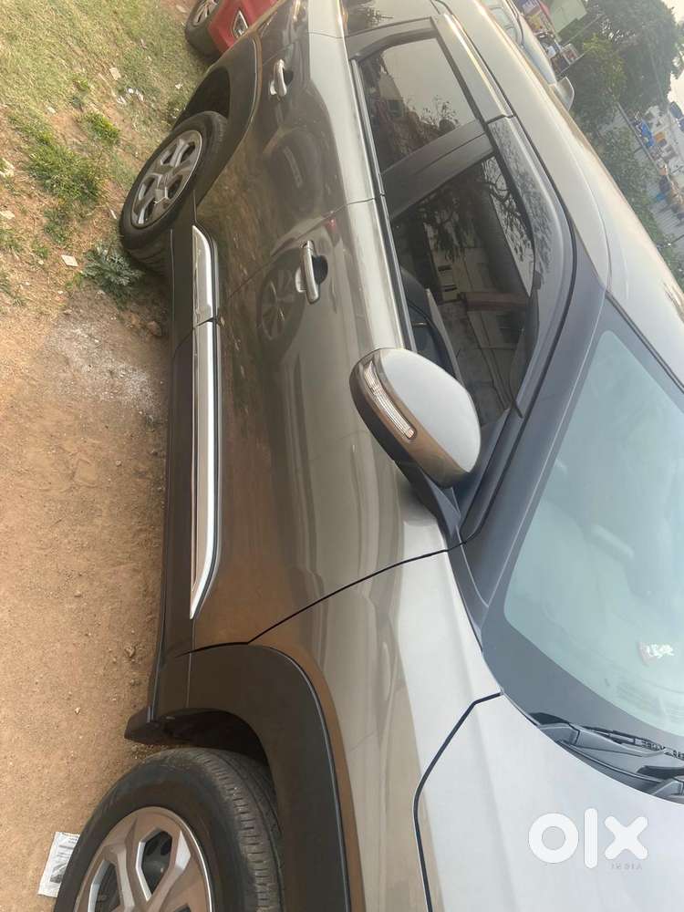 Maruti Suzuki Brezza 1.5 Vxi Cng, 2023, Petrol