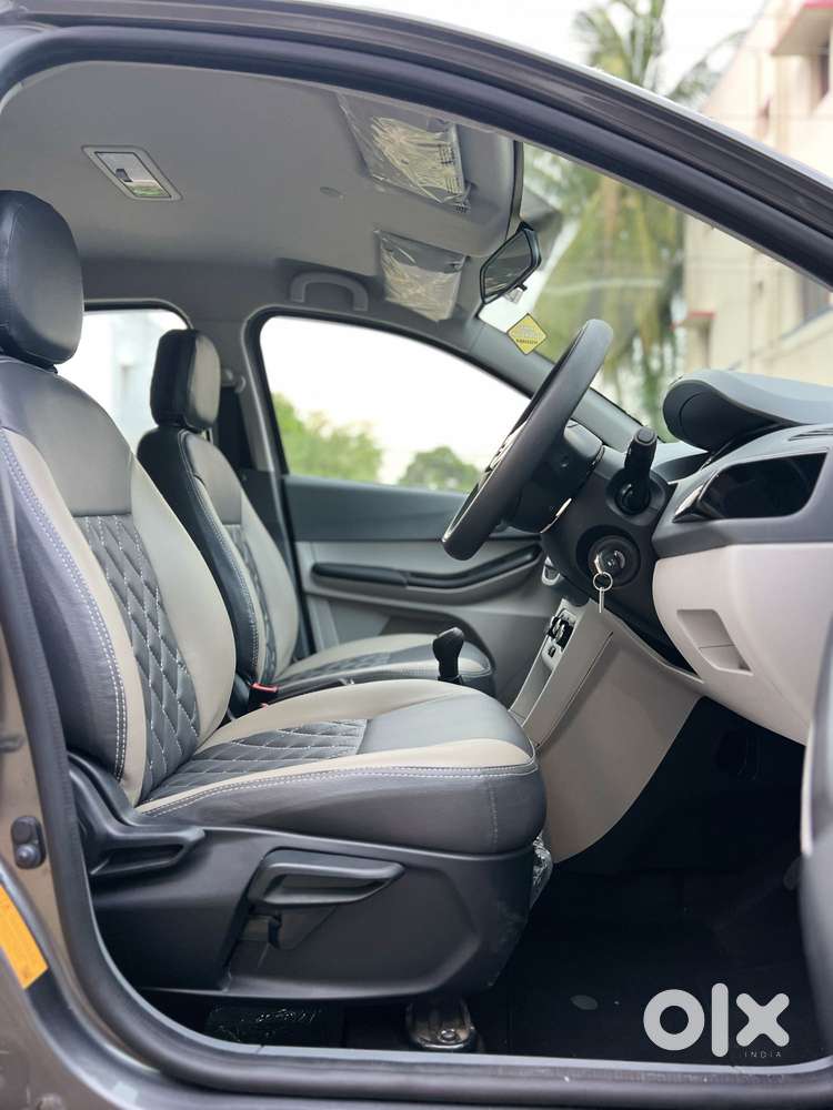 Tata Tiago 1.2 Revotron Xt Rhythm, 2025, Petrol