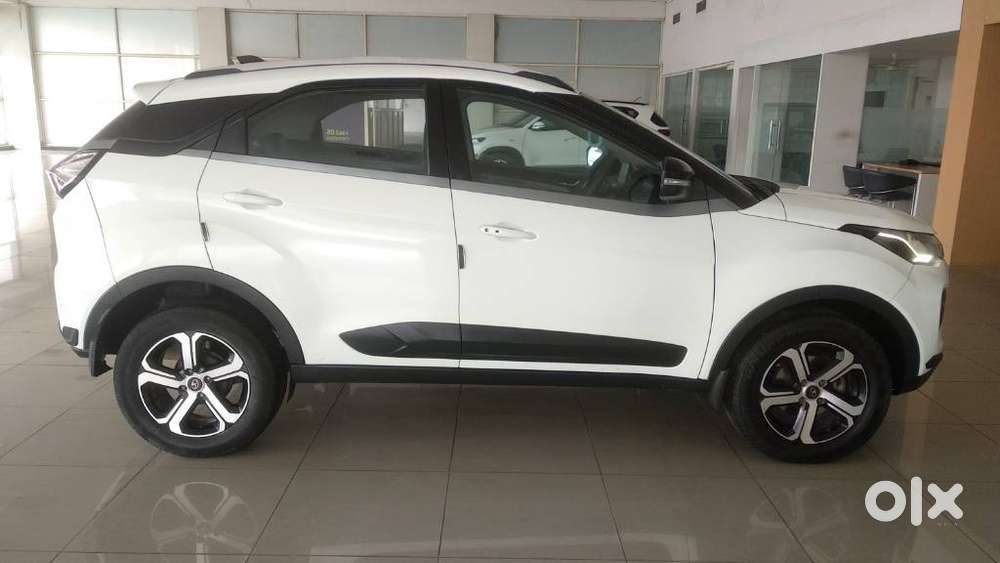 Tata Nexon 1.2 Revotron Xz Plus, 2021, Petrol
