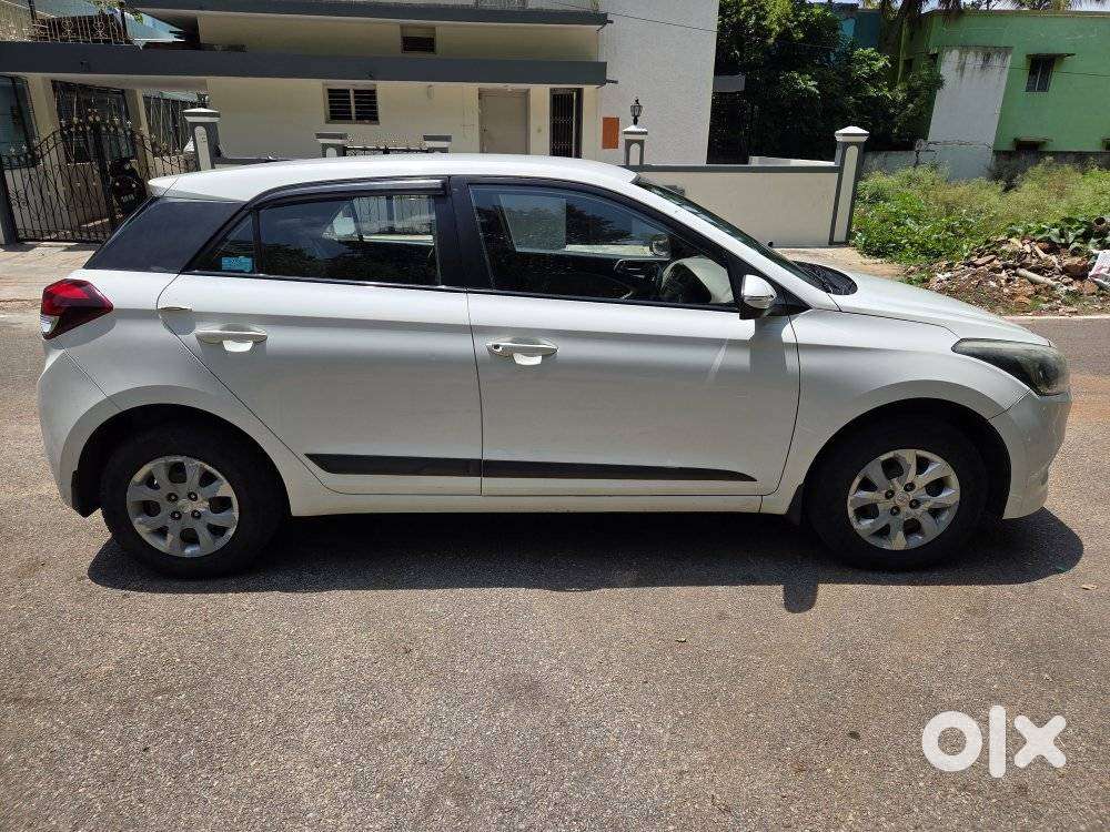 Hyundai Elite I20 Sportz Opt 1.4, 2015, Diesel