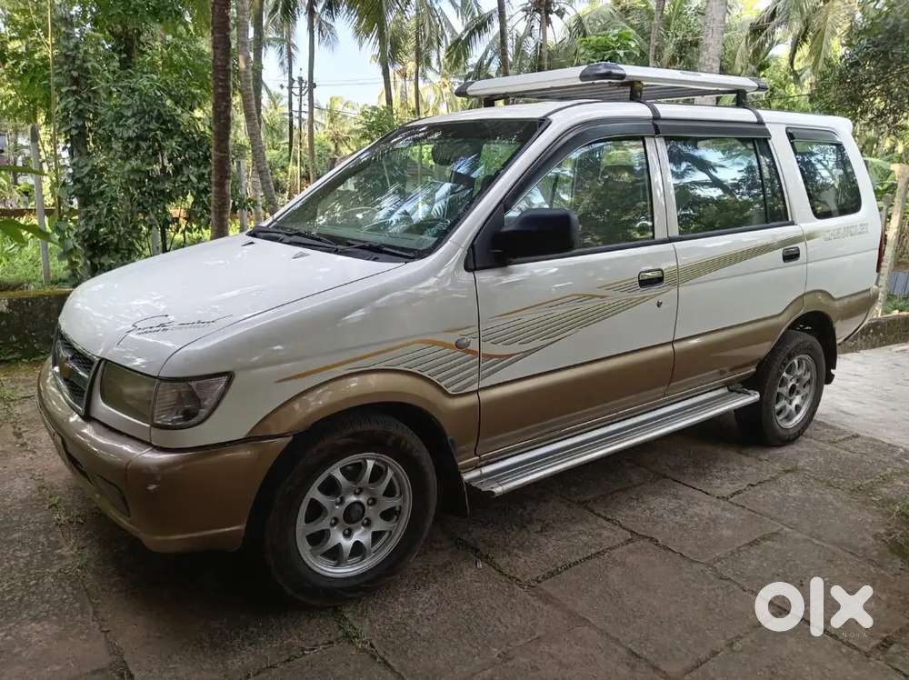  Tavera Neo 2 Diesel 2010 | Engine Work Done | New Tyres & Battery
