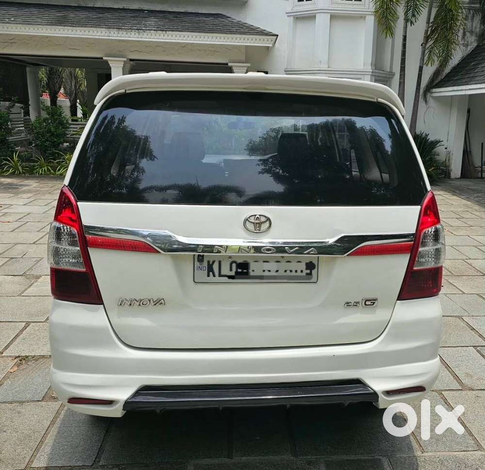 Toyota Innova 2.5 G (diesel) 8 Seater, 2013, Diesel