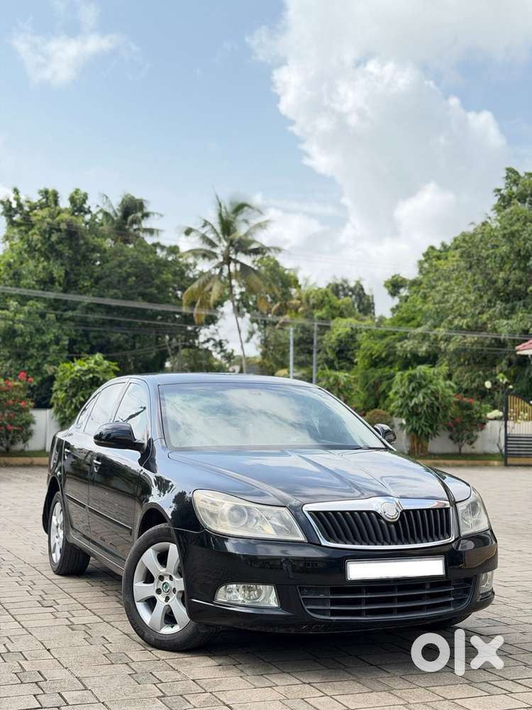 Skoda Laura Elegance 2010 Diesel Automatic