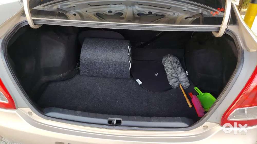 Toyota Etios G, Petrol, Price Rs 3,50,000