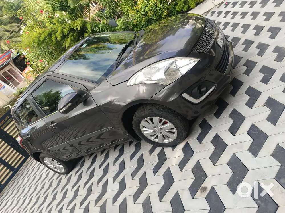 Top End, Bush Button Start Key Less Entry, Alloy Wheels,ac.. Etc