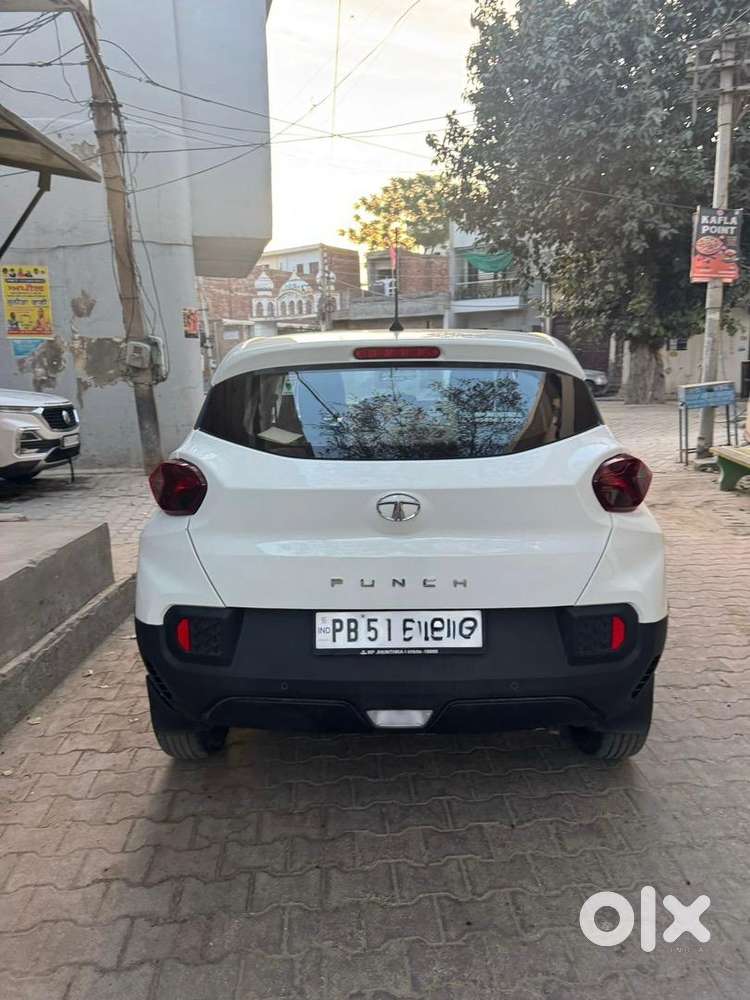Tata Punch 2023 Petrol 45000 Km Driven