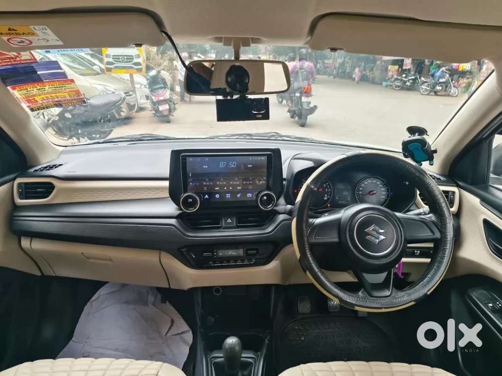 Maruti Suzuki Dzire 1.2 Vxi Cng, 2025, Cng & Hybrids