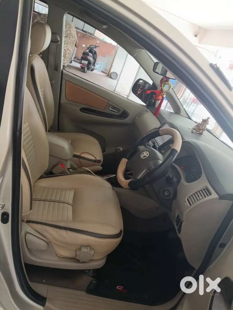 Toyota Innova Diesel Manual 2012 Year