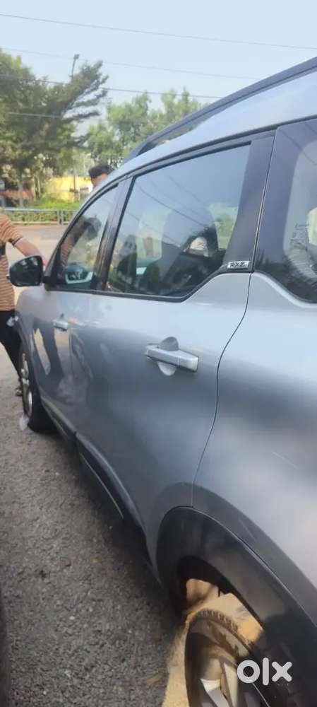 Renault Triber Car