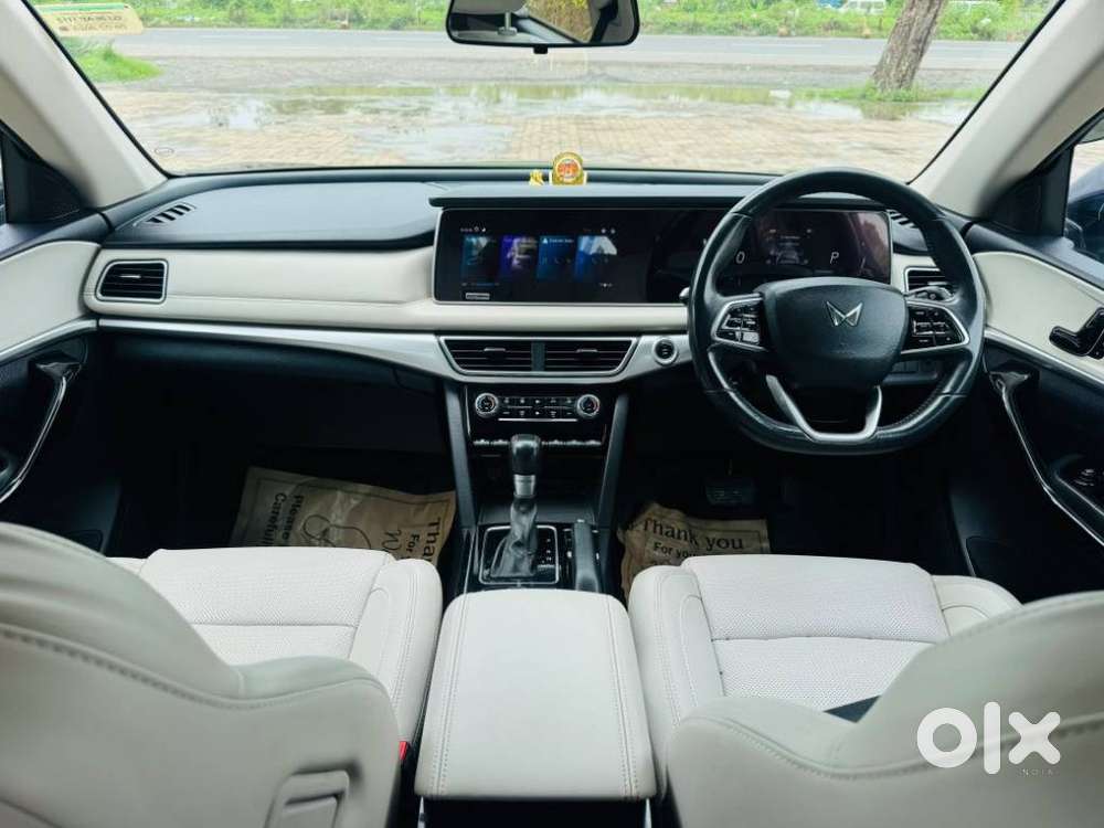 Mahindra Xuv700 2.2 Ax 7 Diesel At Str, 2023, Diesel