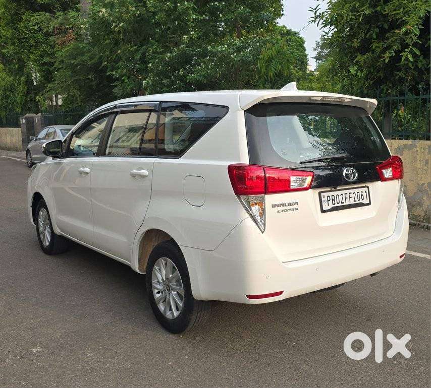 Toyota Innova Crysta 2.4 Gx Limited Edition 8 Str, 2025, Diesel