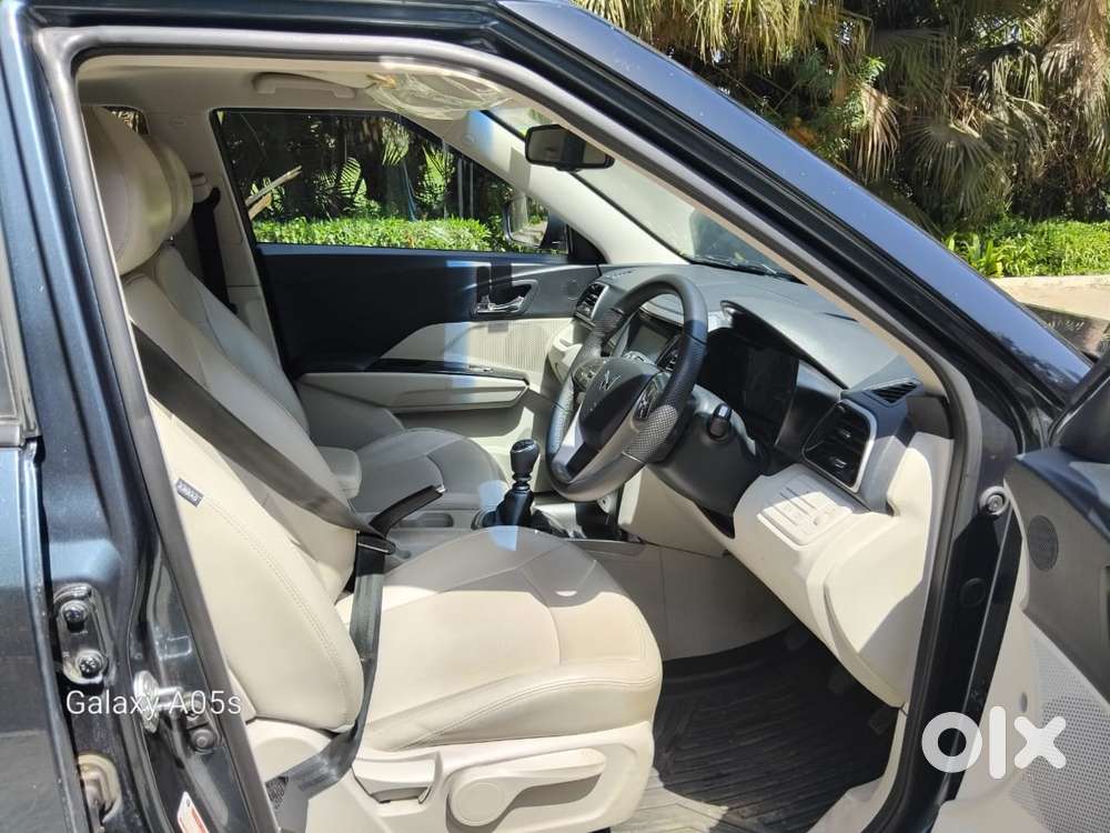 Mahindra Xuv300 W8 Option Diesel, 2023, Diesel