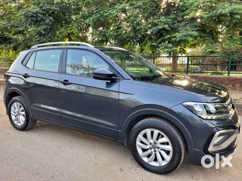 Volkswagen Taigun 1.0 Tsi Highline At, 2022, Petrol