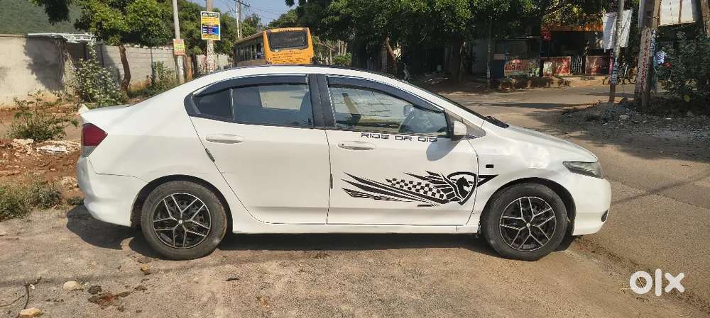 Honda City 2010 Petrol Well Maintained