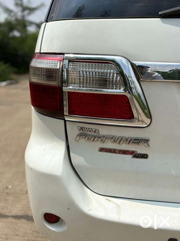 Toyota Fortuner [2009-2012] 3.0 4x4 Mt, 2011, Diesel