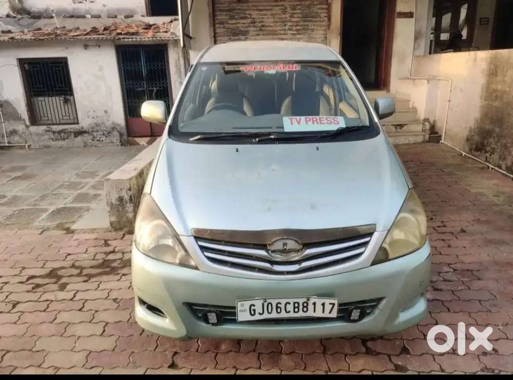 Innova Car 2007