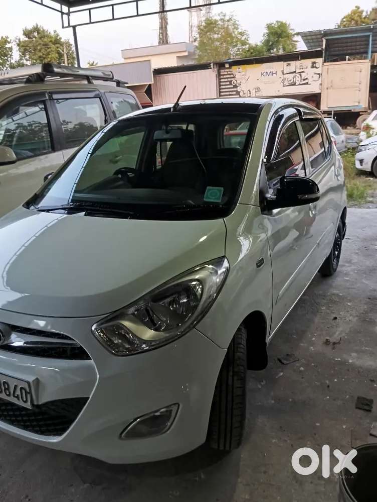 Hyundai I10 Sportz 2013 Manual Petrol