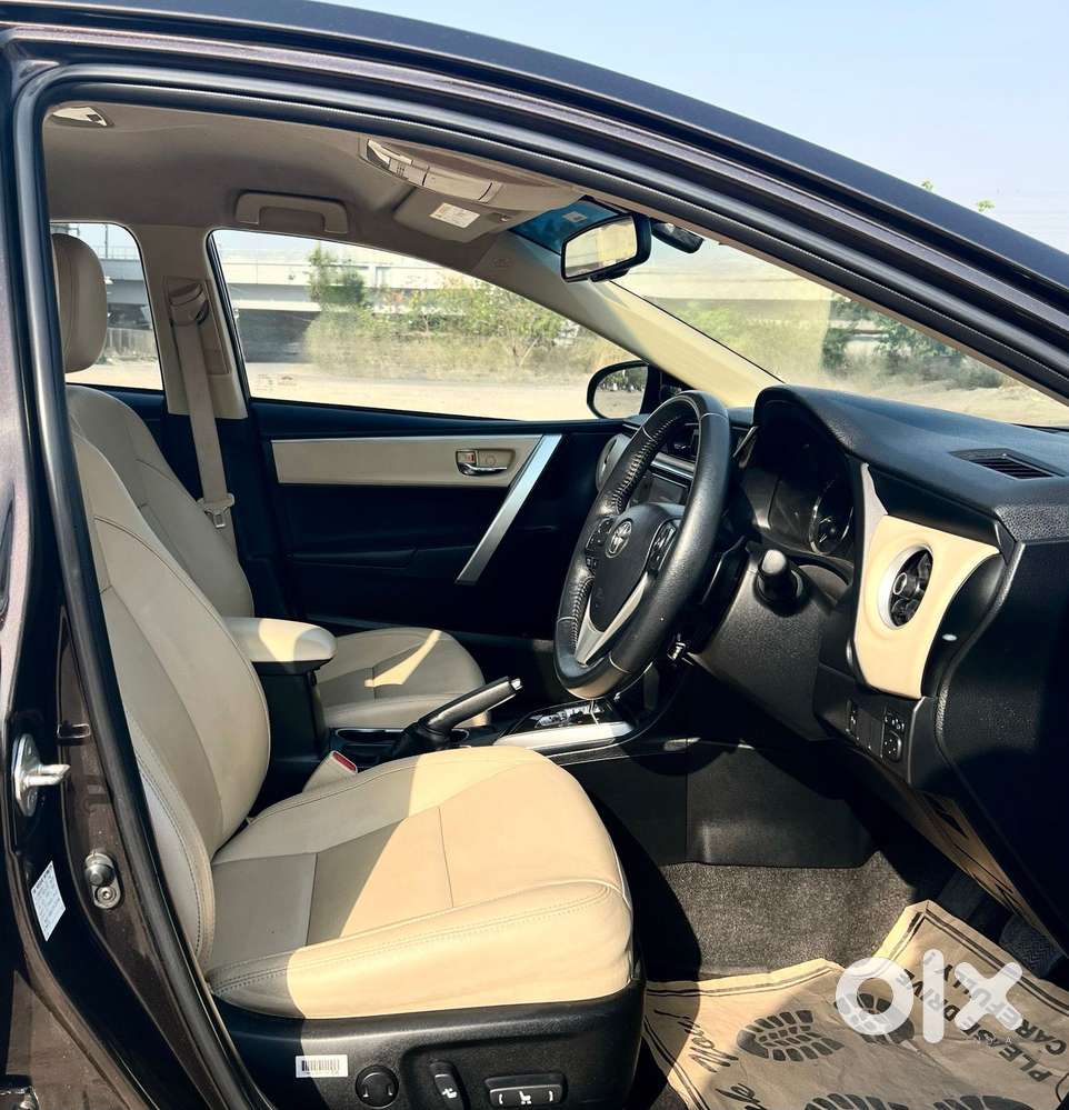 Toyota Corolla Altis 2013-2017 Vl At, 2017, Petrol