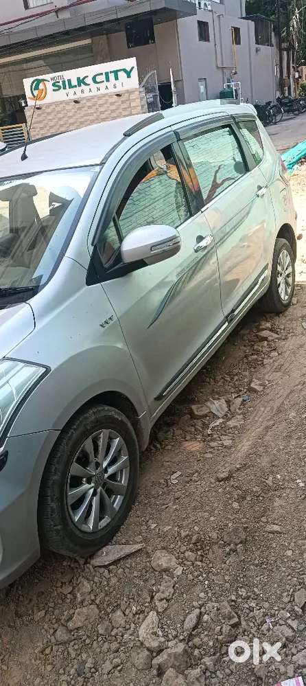 Maruti Suzuki Ertiga 2015 Petrol 125000 Km Driven
