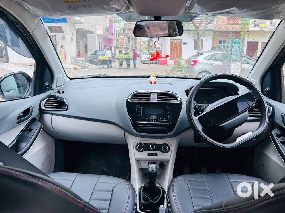 Tata Tiago 2025 Petrol 2800 Km Driven