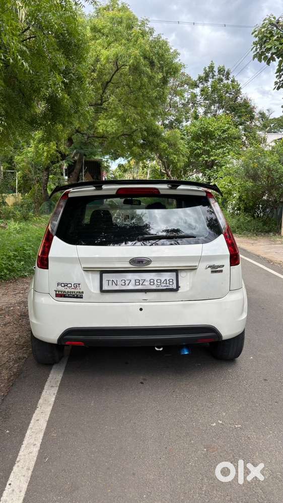 Fird Figo Titanium
