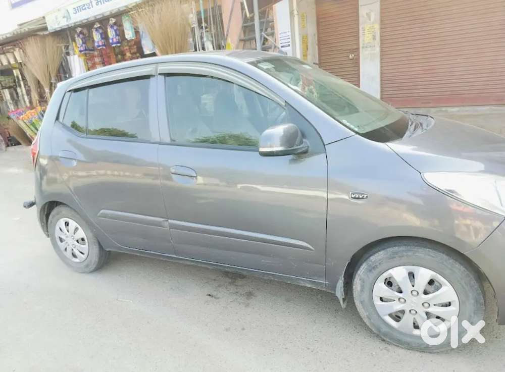 Well Maintained,single Handed Driven,battery & All 4+1 Tyres Are Good