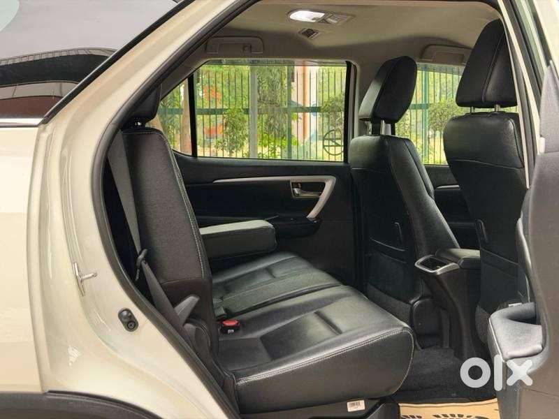 Toyota Fortuner 4x2 At 2.7 Petrol, 2024, Petrol