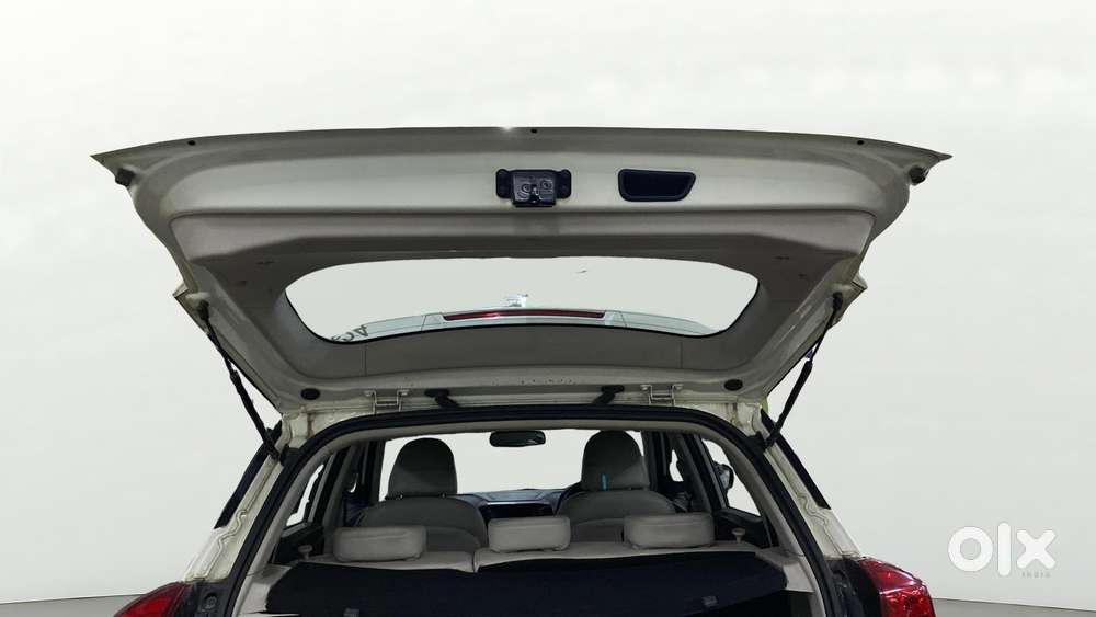 Mahindra Xuv300 W8 Option, 2021, Petrol