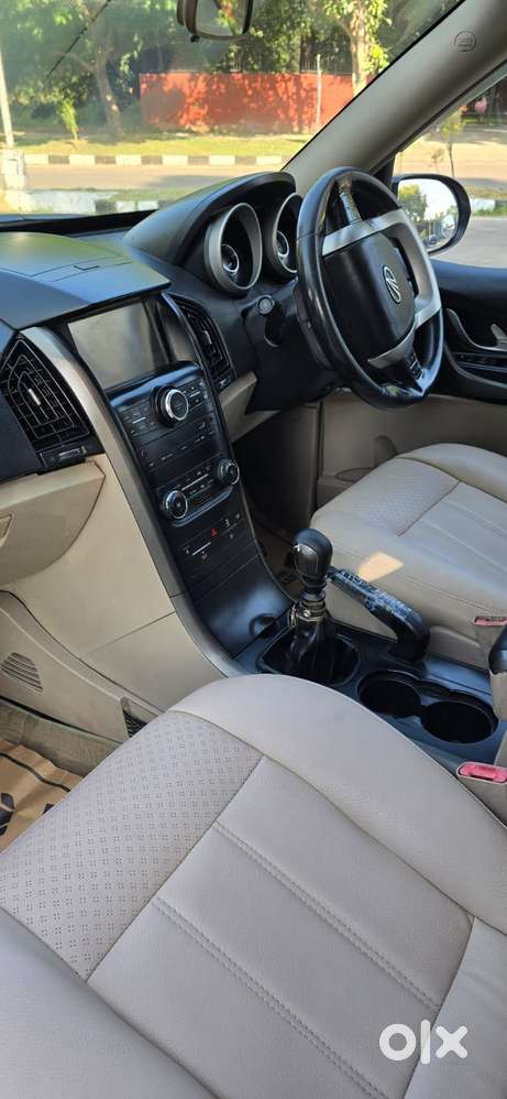 Mahindra Xuv500 W8, 2015, Diesel