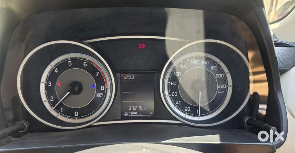 Maruti Suzuki Swift Dzire Vxi(o) Mt, 2023, Petrol