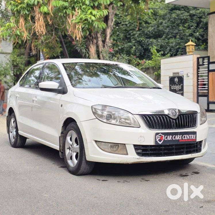 Skoda Rapid Ambition 1.6 Tdi Cr Manual Plus, 2014, Diesel