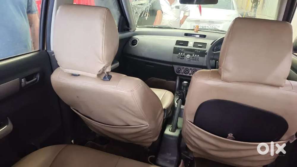Maruti Suzuki Swift Dzire 2009