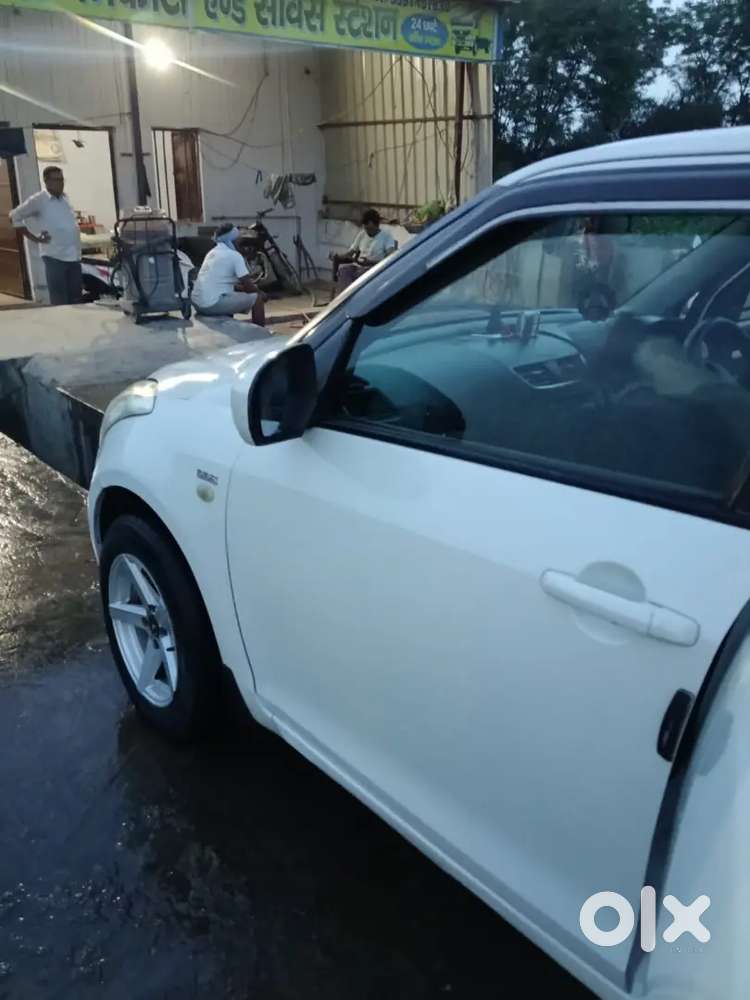 Maruti Suzuki Swift 2017 Diesel 120000 Km Driven