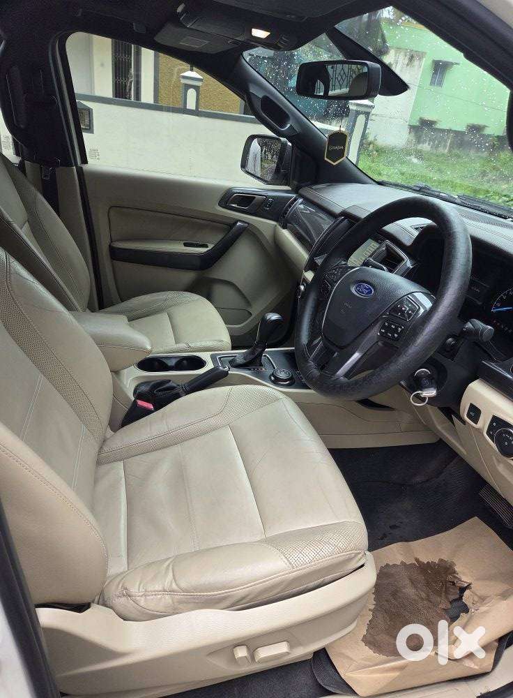 Ford Endeavour 3.2 Titanium At 4x4, 2017, Diesel
