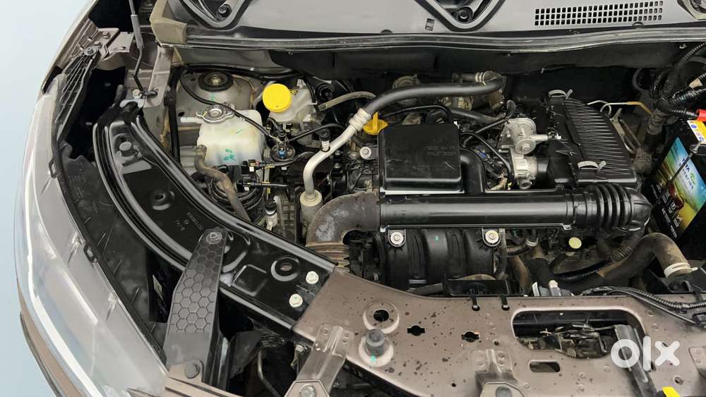 Nissan Magnite 1.0 Xv, 2023, Petrol