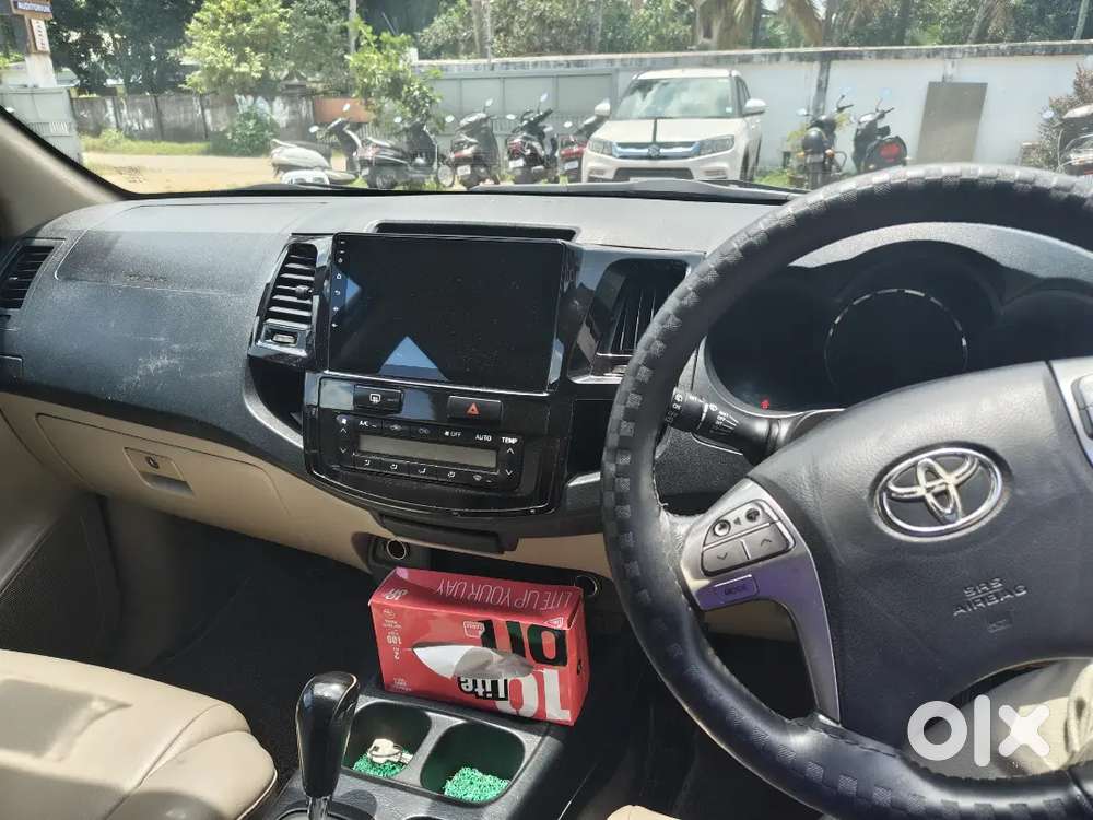 Toyota Fortuner 2015