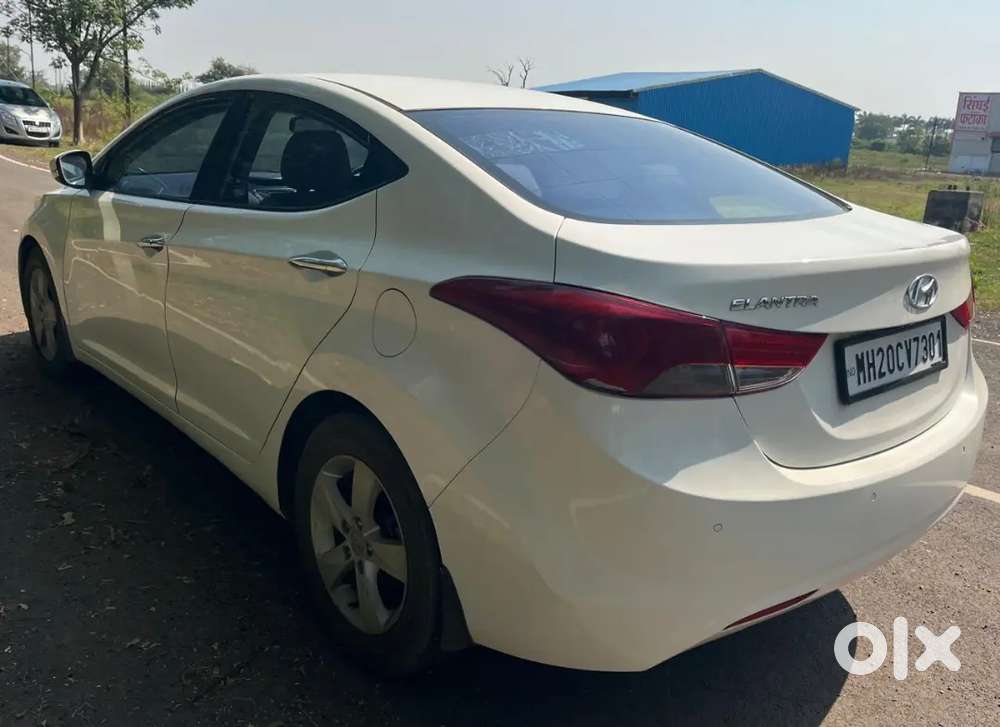 Hyundai Elantra 2013 Diesel 85000 Km Driven