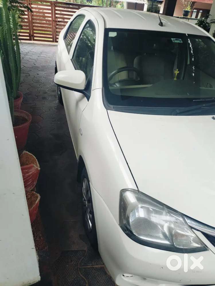 Toyota Etios 1.5 G 2016