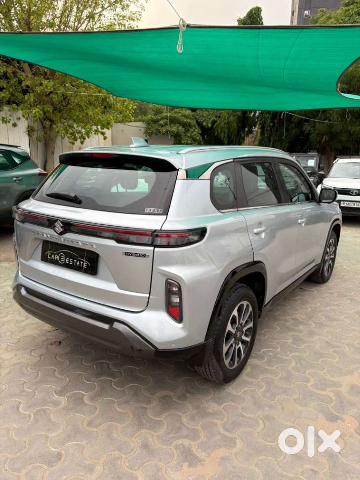 Maruti Suzuki Grand Vitara 1.5 Alpha Smart Hybrid At, 2022, Petrol