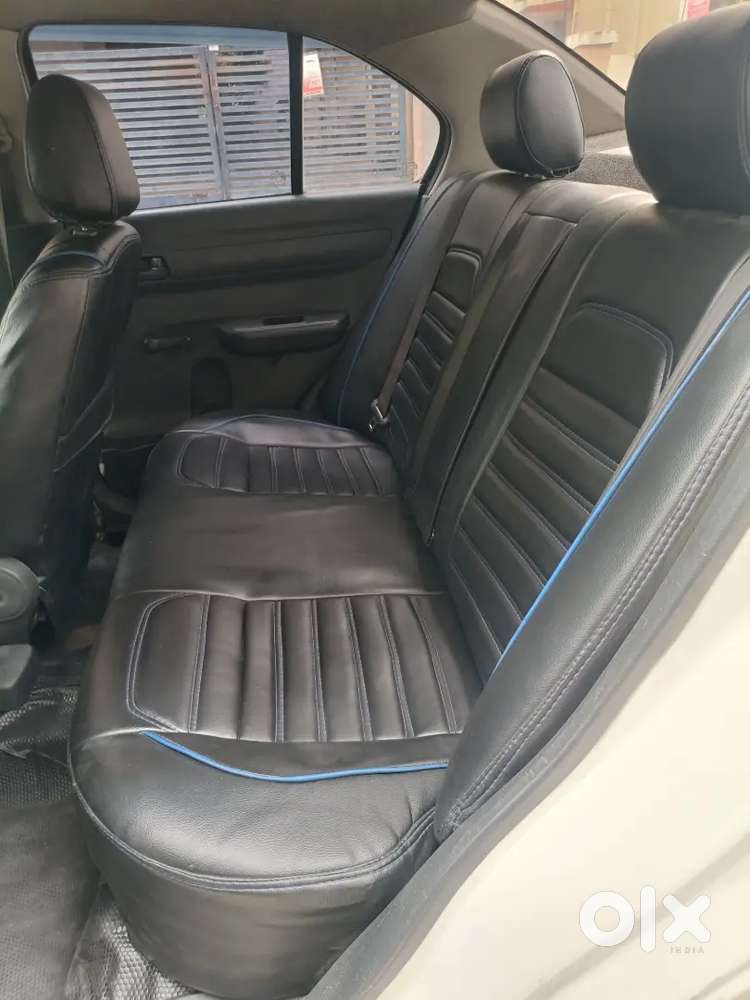 Maruti Suzuki Dzire 2015