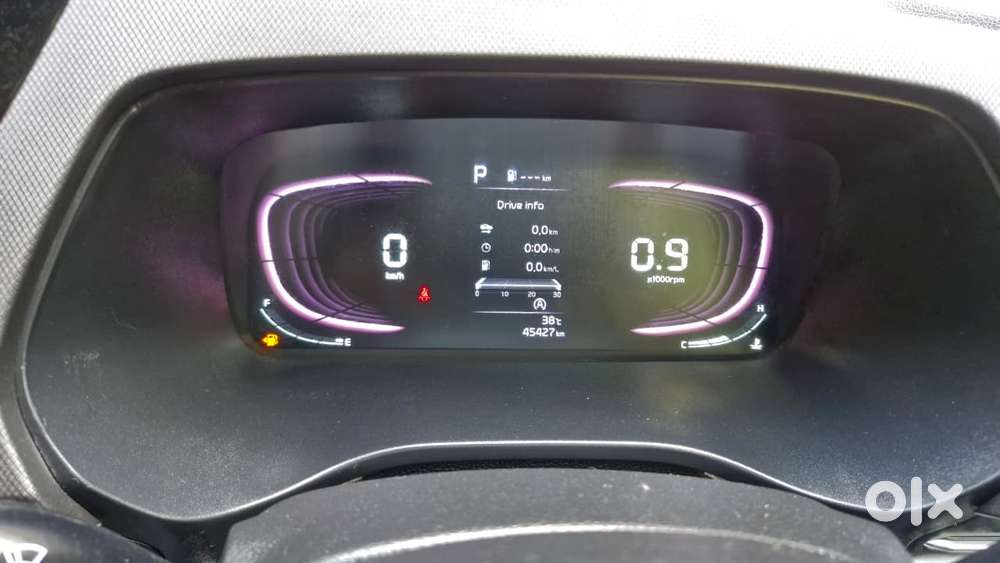 Kia Carens 1.4 Prestige Plus Turbo Dct 7 Str, 2023, Petrol