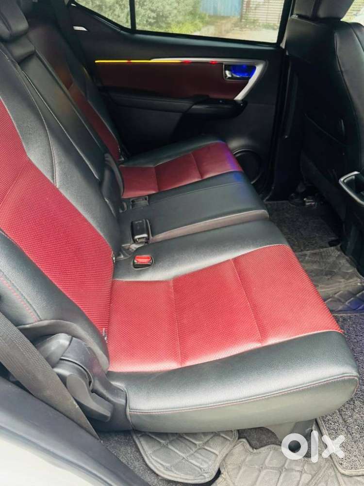 Toyota Fortuner Legender 4x2 At 2.8, 2023, Diesel