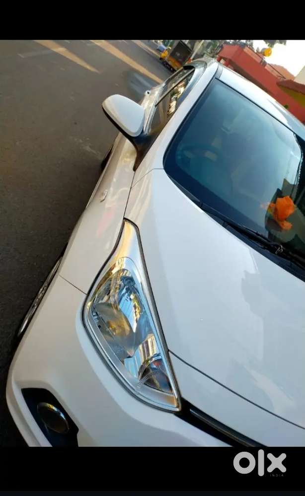 Hyundai Grand I10 2015 Petrol 24000 Km Driven
