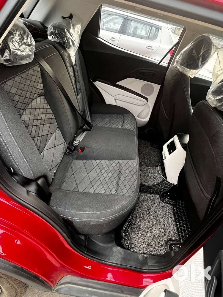 Mahindra Xuv 3xo Mx3 Petrol 2026