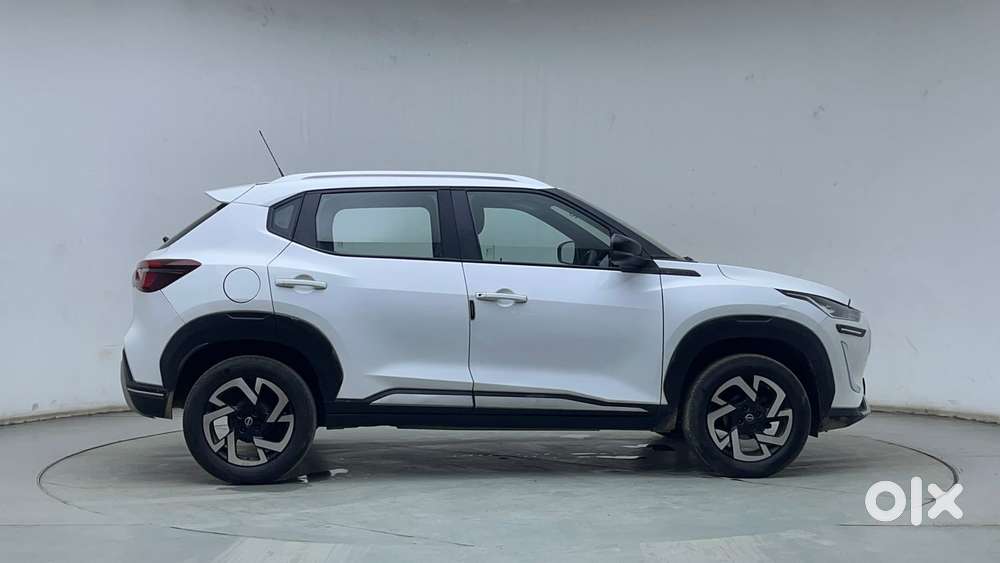 Nissan Magnite 1.0 Xv Executive, 2021, Petrol