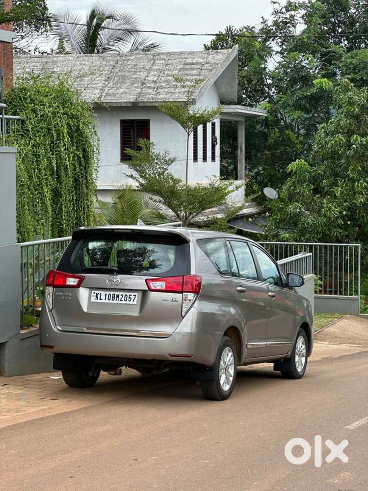Toyota Innova Crysta 2.8 Gx At 8s, 2019, Diesel